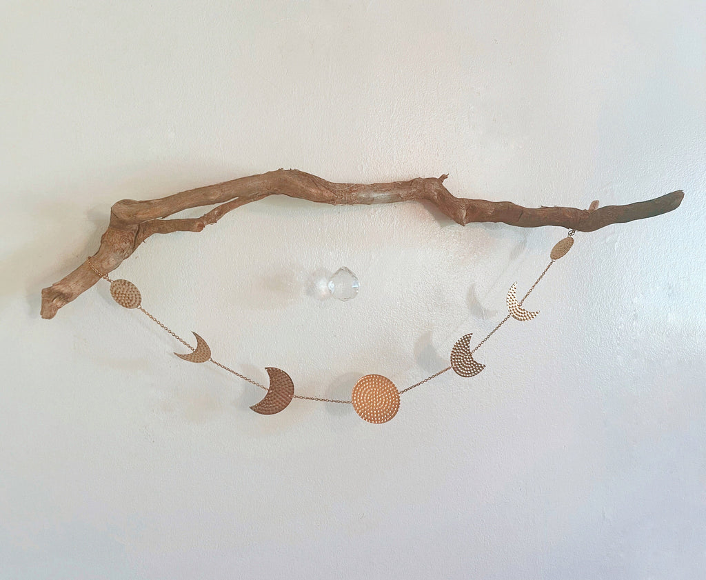 🌙 Malibu Driftwood Crystal Moon Wall Hanging